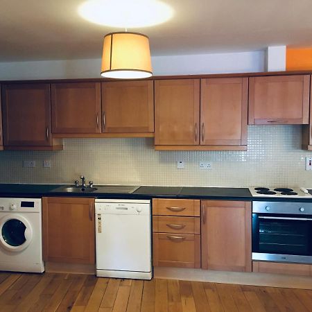 Apartment 8, Clifden Bay Apartments ภายนอก รูปภาพ